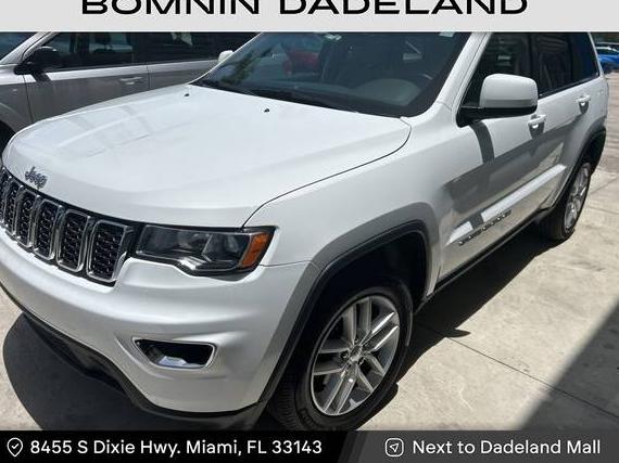 JEEP GRAND CHEROKEE 2017 1C4RJEAG4HC614914 image